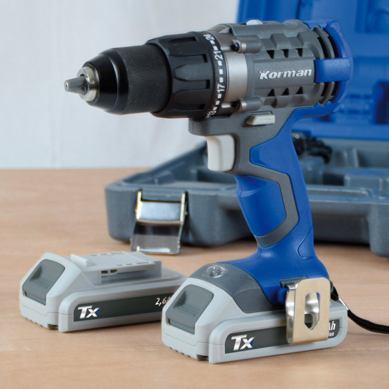 Perceuse sans fil 18V 2,6Ah Li-ion 4 Pôles + 2 batteries + chargeur