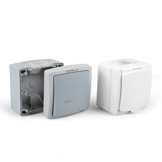 Prise Électrique Extérieure Etanche IP55 Encastrée ou Saillie 2P+T 16A ONALP