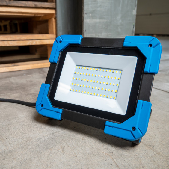 Projecteur de Chantier LED Extra Plat 50W IP65 NALTO