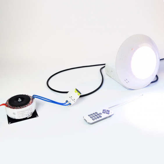 Projecteur Piscine LED 12W en saillie IP68 + Télécommande CREALYS