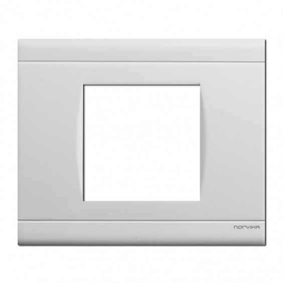 Prise 2P+T + Plaque de Finition Blanc NORVIKA